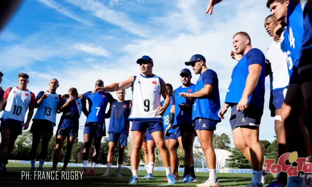 Francia tiene los XV para el debut